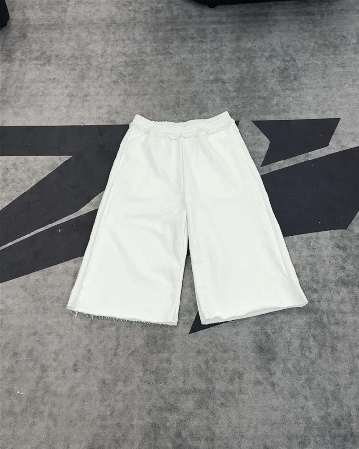 Pantaloni scurti din bumbac OEM cu ridicata Pantaloni pantaloni cu volane alb deschis Talie elastică Picior lat Imprimare DTG Kornit